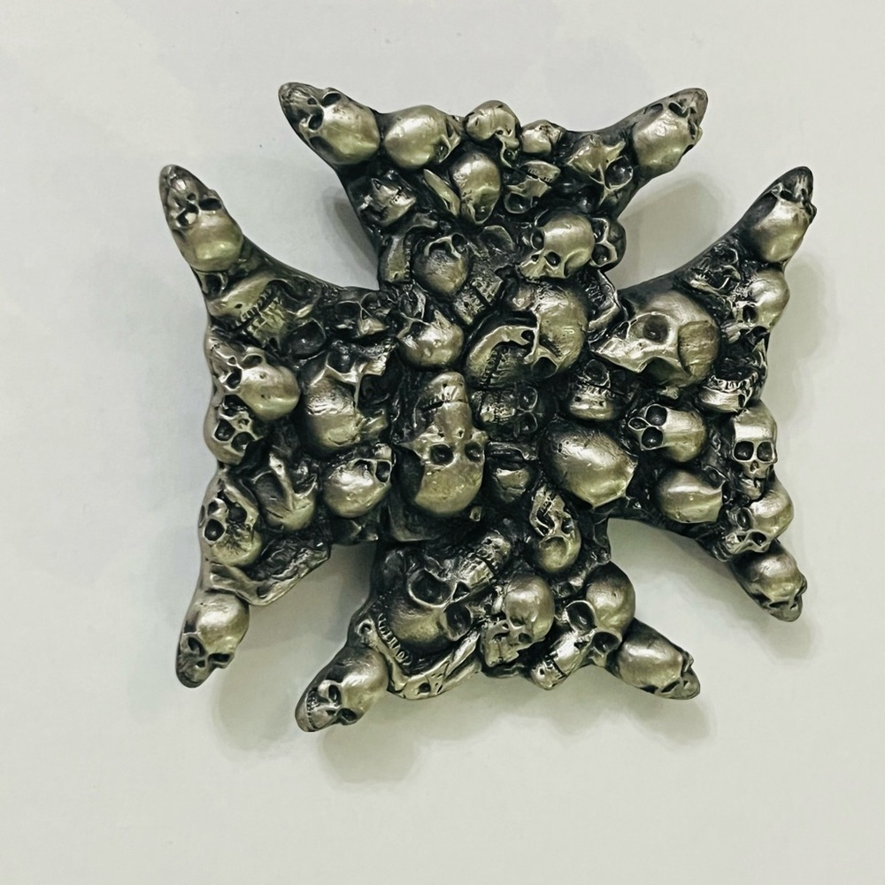 Men's Silver Skull Cross Belt Buckle - Unbranded